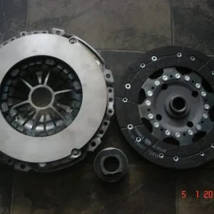 3000951837 Zestaw sprzęgła CITROEN C4 C5 C8 Jumpy PEUGEOT 307 308 407 508 607 807 Expert FIAT Scudo Ulysse LANCIA Phedra
