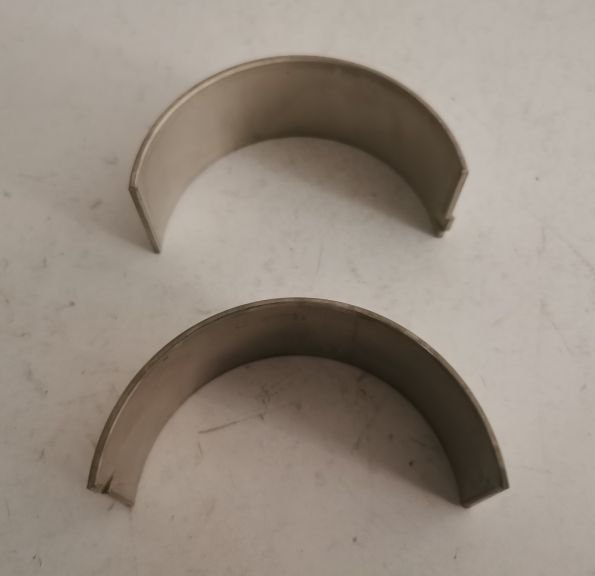 Panewki korbowodowe VALMET 311DS 411DS 611D 612D 612DS 320 420 611 620 634 44A 44C 66CT 74A 66AW SISU STEYR WD301 WD401 WD620 CASE SISU VOLVO /+0.25/