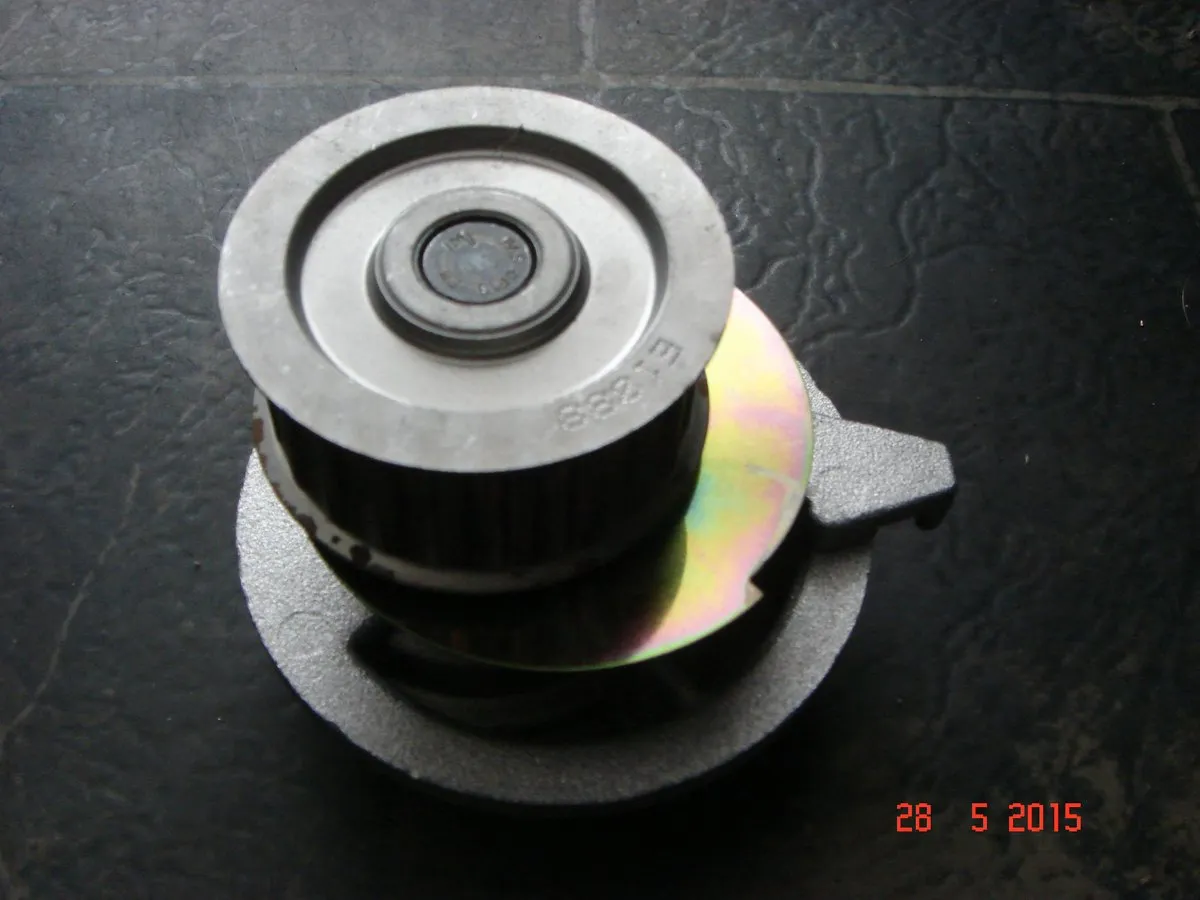 Pompa wody OPEL 1.6-1.7D Ascona C Astra F Kadett E Vectra A