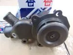 Pompa wody PERKINS 1004-4 4.236(MF-4) 4.248 T4.236 MASSEY ATLAS BOBCAT CASE CAT CLAAS CLARK FERMEC HANOMAG HYSTER JCB KOMATSU LANDINI MANITOU MCCORMIC