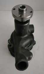 Pompa wody SISU 309D 311DS 320DS, 411DS VALMET A M 30 200 300 400 500 600 700 800 6000 Mezzo VALTRA