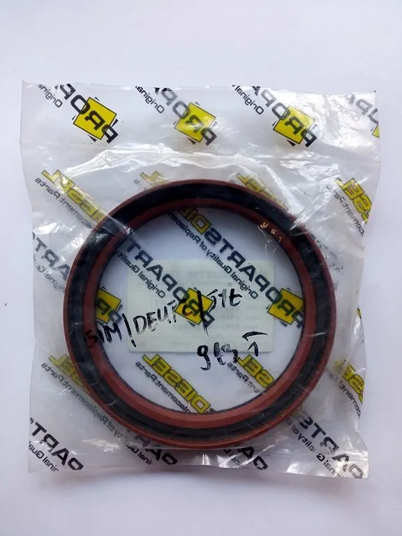 Simering tył DEUTZ 913 AHLMANN ATLAS COPCO CASE CLAAS LIEBHERR FENDT BOMAG DYNAPAC RENAULT NEW HOLLAND O&K
