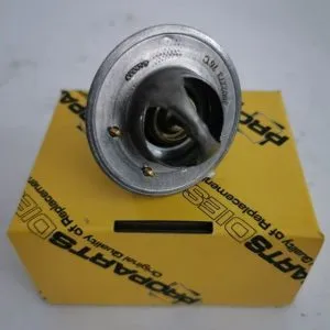 Termostat CUMMINS 4BT3.9 6BT5.9 S4D102 S6D102 AG CHEM BOBCAT BOMAG CASE HITACHI HYUNDAI KOBELCO KOMATSU O&K VERMEER