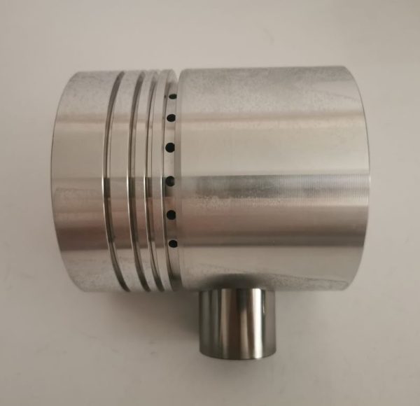 Tłok śr. 107,20mm FORD 2704E 2711E2712E 2714E 2715E 2724E 5095 6500S 7400 8100 HYDRA-MAC NEW HOLLAND 15201545 8030 8050 8060 /+0.50/