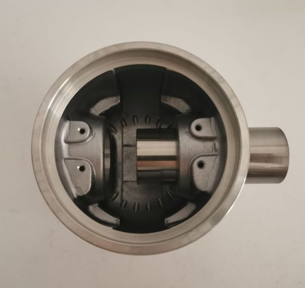 Tłok śr. 107,20mm FORD 2704E 2711E2712E 2714E 2715E 2724E 5095 6500S 7400 8100 HYDRA-MAC NEW HOLLAND 15201545 8030 8050 8060 /+0.50/