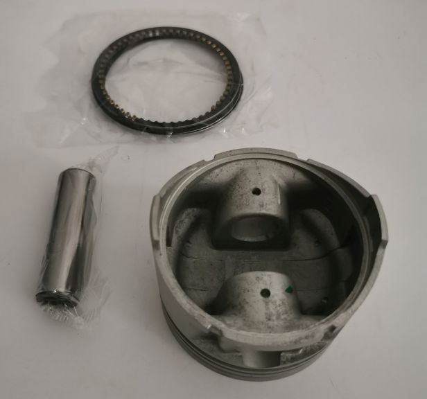 Tłok śr. 92mm NISSAN 2.5 H25 CATERPILLAR KOMATSU TCM SUZUKI Vitara OPEL Monza Senator /+1.00/