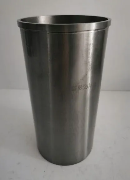 Tuleja cylindrowa śr. 105mm MWM FENDT D226 TD226 DEUTZ RENAULT ALLIS CHALMERS KAELBLE