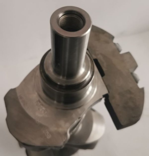 Wał korbowy PERKINS 3.152 (MF-3) URSUS C360 3P MASSEY FERGUSON AHLMANN CATERPILLAR COMPAIR HOLDER LANDINI RENAULT